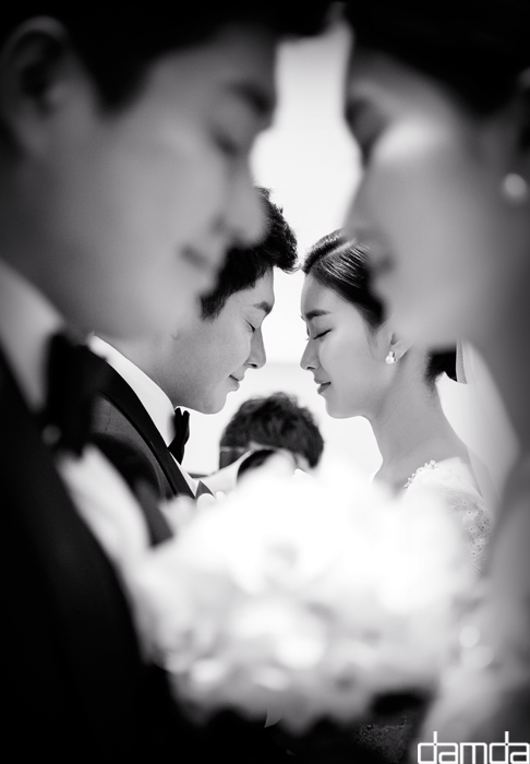 담다스튜디오_본식스냅_노블발렌티_00018.jpg