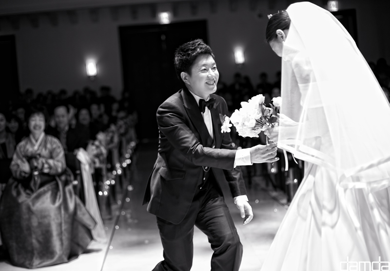 담다스튜디오_본식스냅_노블발렌티_00029.jpg